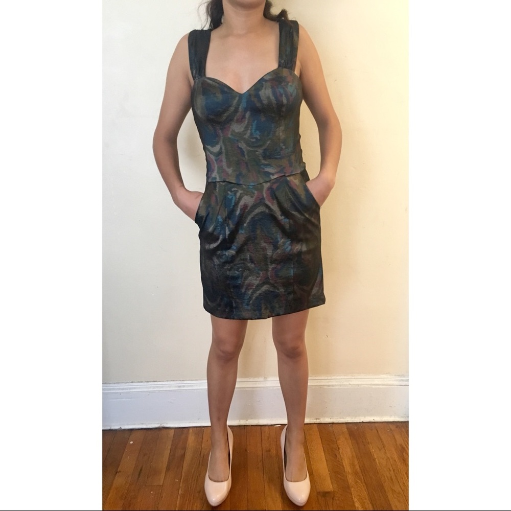 Metallic Swirl Sweetheart Mini Drees w/ Pockets